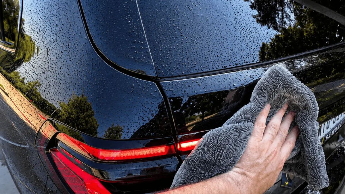 Sleek Dudes Best Car Drying Towels Lineup of 2026